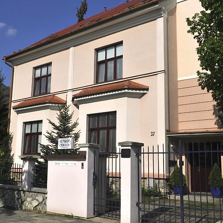 Penzion Moravia Оломоуц Екстер'єр фото